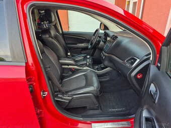 Fiat Freemont 2.0 Multijet Cross 125kW - 11