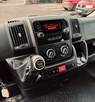 Peugeot boxer minibus 9 míst DPH - 11