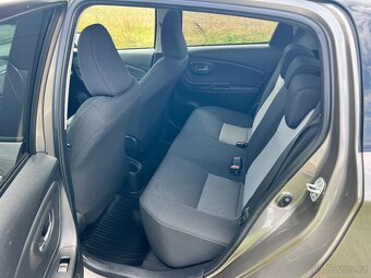 ► TOYOTA YARIS 1.5VVT-i 82KW SPORT LED-NAVI-KAMERA-KESSY - 11