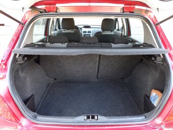 Peugeot 307 1.6i 16V - 11
