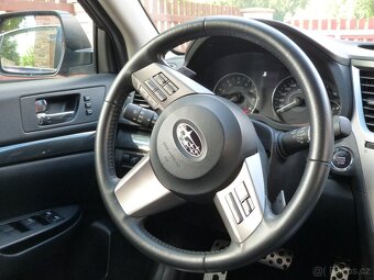 SUBARU LEGACY 2.5i - SPORT - 11
