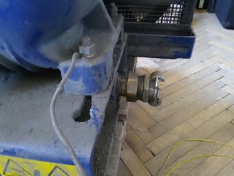 Pìstový kompresor - 11