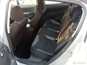 Peugeot 308 Feline - 11