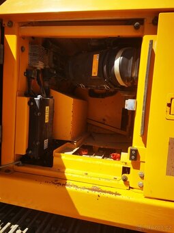 Pasovy bagr Jcb 220x  l 4f - 11
