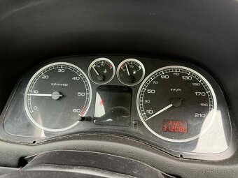 Peugeot 307 r.v. 2004 2.0HDi 66kw klima tažné - 11
