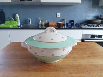 VELKÁ PORCELÁNOVÁ TERINA HÁZENKA FRANCIE - 11