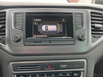 VW Golf Sportsvan 1,4TSi 92KW LOUNGE model 2016 - 11