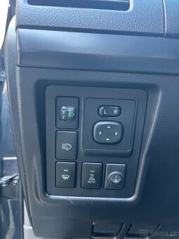 Toyota Land Cruiser 150 3,0 D-4D 4WD 300. - 11