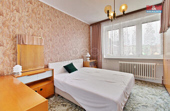 Prodej bytu 3+1, 65 m², Chomutov, ul. Purkyňova - 11