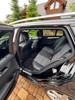 Mercedes Benz C 250 - 11