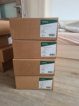 NOVÉ Alu ITALIA 6,0J x 16" ET 35 Kamiq, Scala atd. - 11