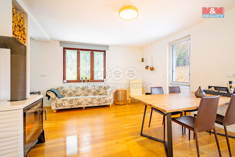 Prodej rodinného domu, 130 m², Kamenice, ul. Lomená - 11