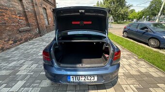 Volkswagen Passat B8 2,0 TDi Highline (bez AdBlue) - 11