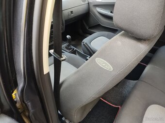 ŠKODA FABIA 1.2i 2004 serviska, 1.majitelka, - 11
