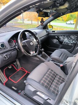 VW Golf 5 GTI - 11