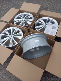 Škoda Octavia IV(RS)- 17 NOVÉ orig.alu disky 6.5Jx17,5x112 - 11