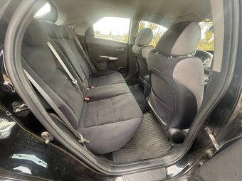 Honda Civic 1,8 VTEC 1.majitel najeto 107000 km - 11