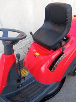 Prodám zahradní traktor Rider Castelgarden F72 - 11