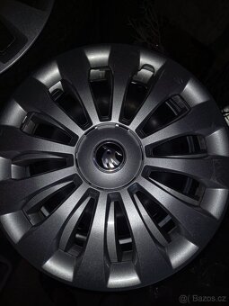 zánovní ocelové disky/poklice - Škoda (185/60 R15,6Jx15) - 11