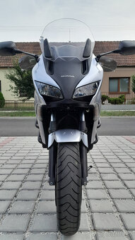 HONDA CBF 1000 - 11