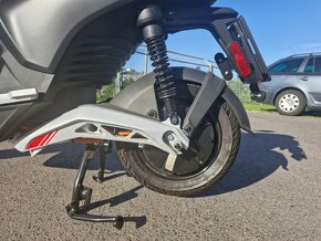 PIAGGIO 1 L3 E5 -  předváděcí motocykl - 11