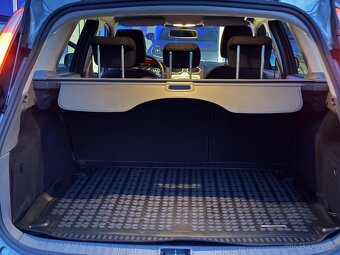 Focus Kombi 1,6 Duratec 16V 100k  Servis FORD - 11