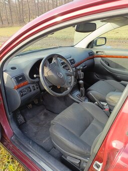 Toyota Avensis Kombi 2.0 D4D,r.v.2004, STK 6/26 - 11