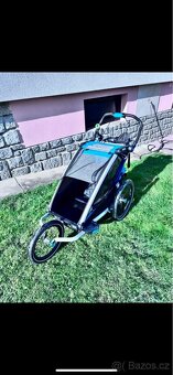 Thule kočárek max výbava plus lyže na běžky apd - 11