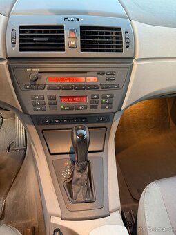 BMW X3 3.0 150 kW - automat - nová STK - 11