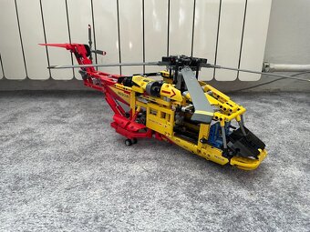 Lego Technic 9396 Helicopter - 11