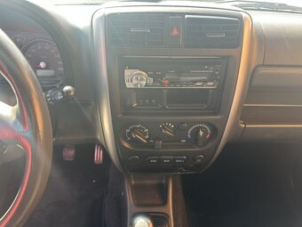 Suzuki Jimny 1.3i 63kW 4x4 - 11