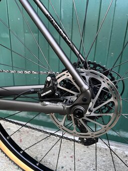 Gravel kolo Raymon ram M TOP STAV - 11