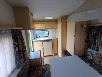 Karavan Bürstner + velký předstan + nová STK + 100 km/h - 11
