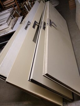 Stará okna a dveře - 11