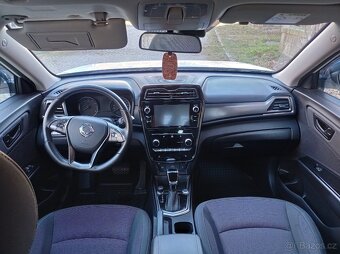 SsangYong Tivoli Grand 1.5 TGDI 163KM - 11