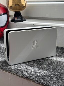 Nintendo Switch Oled - 11