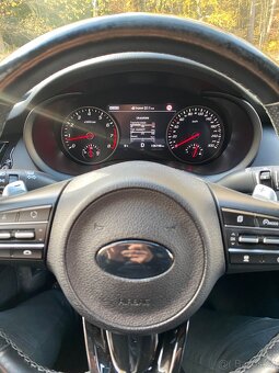 Kia Stinger 3,3TGDI V6, ČR - 11
