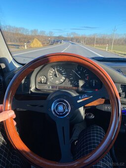 Bmw e34 530i V8 - 11