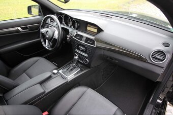 C250 CDI,W204,Face,AMG Paket,150kw+7g,Šíbr,Bi-Xen,Navi,2011 - 11