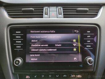 Škoda Octavia III DSG STYLE PANORAMA KAMERA TAŽNÉ - 11