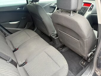 Opel Astra, 1.4i Turbo,103kw Nová STK - 11
