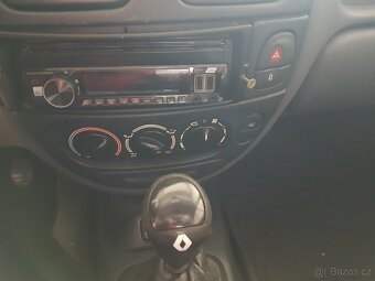 Renault Megane Cabriolet - 11