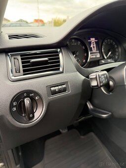 Škoda Rapid, ELEGANCE 1.2 TSI 77kW VÝHŘEV - 11