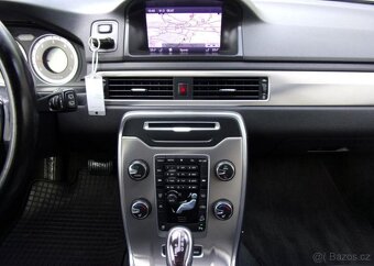 Volvo XC70 2.4D158kW4x4 TAŽNÉ Z. 192000KM nafta automat - 11