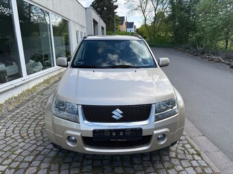 Suzuki Grand Vitara 2.0i Comfort benzín 103kw - 11