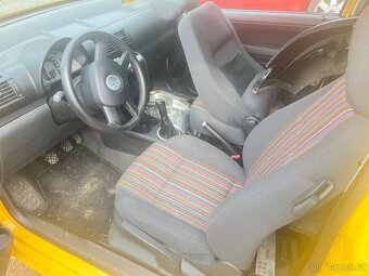 Prodám 2x VW Fox 1.2 40kW - 11