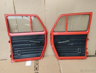 Plechařina a interiér Škoda 100 - 11