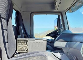 Mercedes-Benz Actros 3241 - 8x4 – Sklápěč/Valník + HR-HIAB 3 - 11