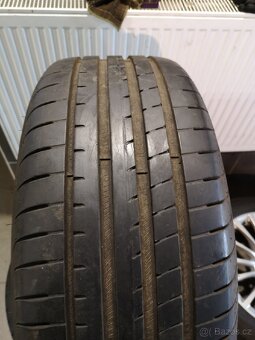 Bmw 530d, G30, G31 alu 18 + letní 245/45/18. - 11