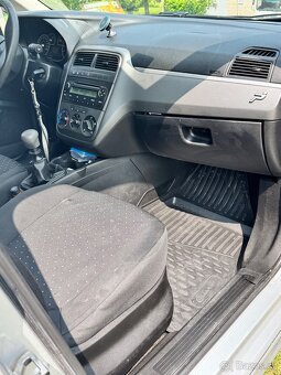 Fiat grande punto 1.4 - 11